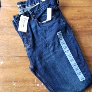 NWT Old Navy Slim Jeans 36x32
